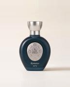 Flacone di Romance n°2, profumo arabo Taif Al Emarat, su fondo neutro