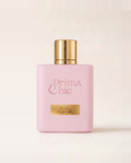 Flacone di Ishaq, profumo arabo Prima Chic, su fondo neutro
