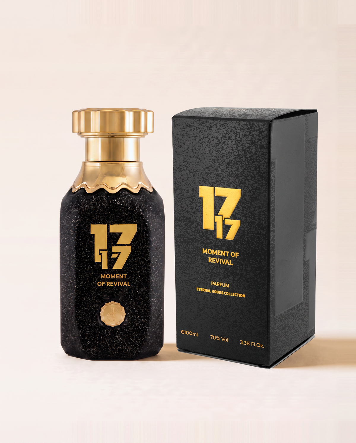 Flacone di 17:17 Moment of Revival, profumo arabo Prima Chic