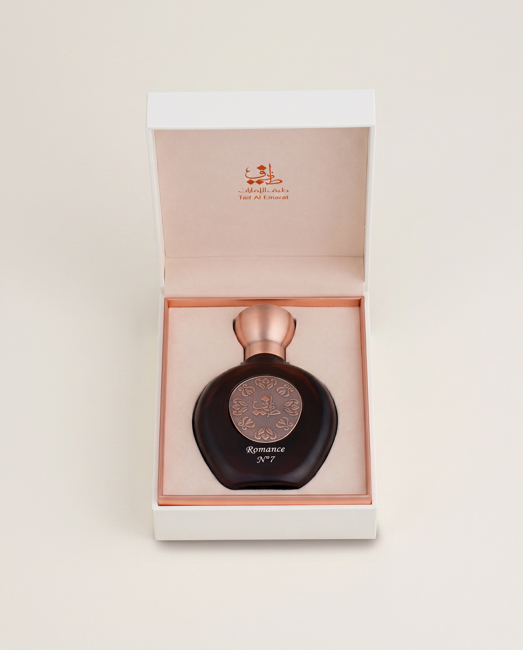 Flacone di Romance n°7, profumo arabo Taif Al Emarat